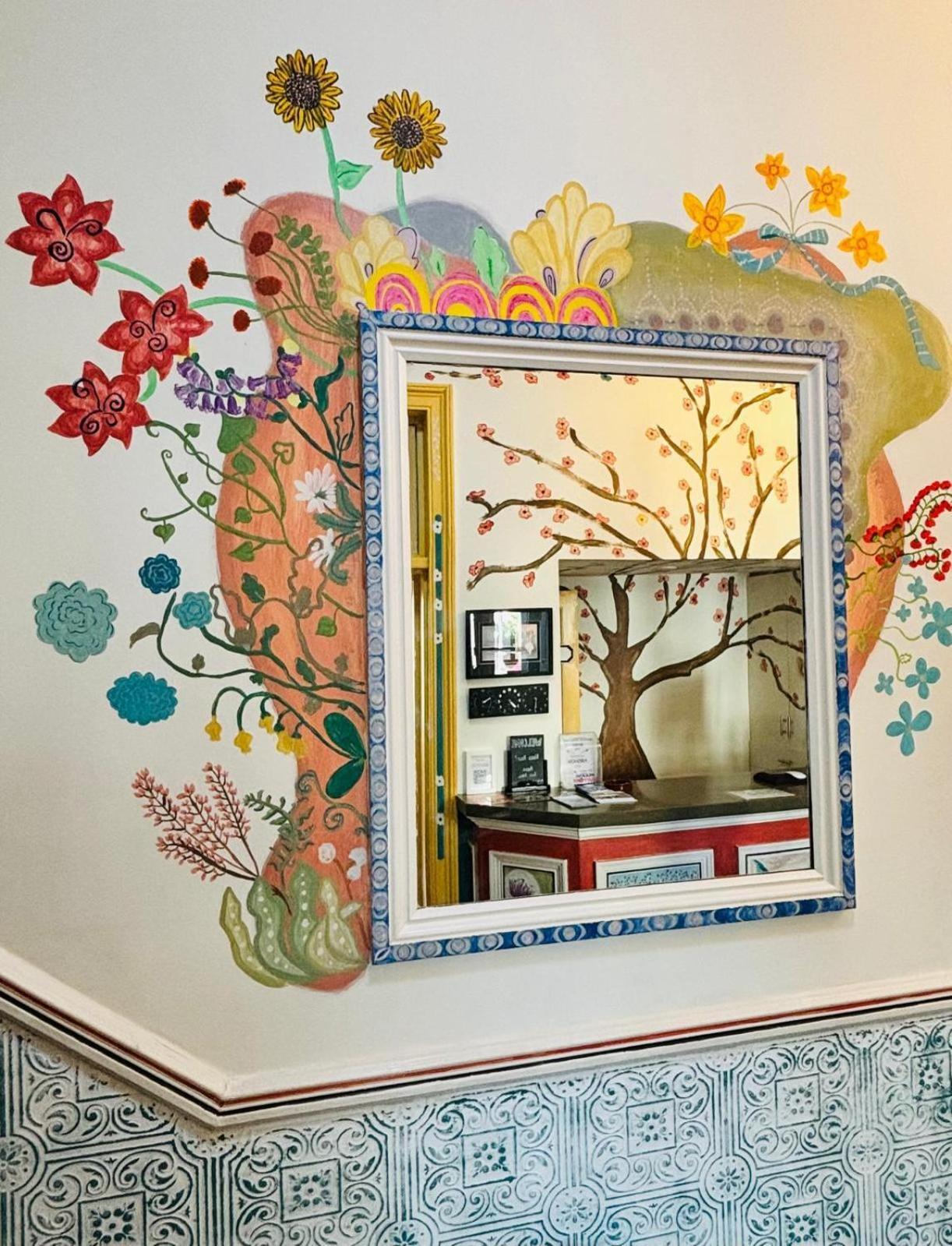 The Sheldon B&B - Free Private Parking Истбурн Экстерьер фото
